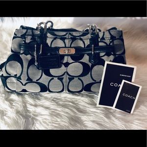 Coach Signature Canvas Purse-Medium